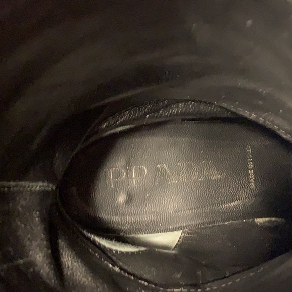 Prada Soft Leather Black boots with Kitten heels - Picture 14 of 16